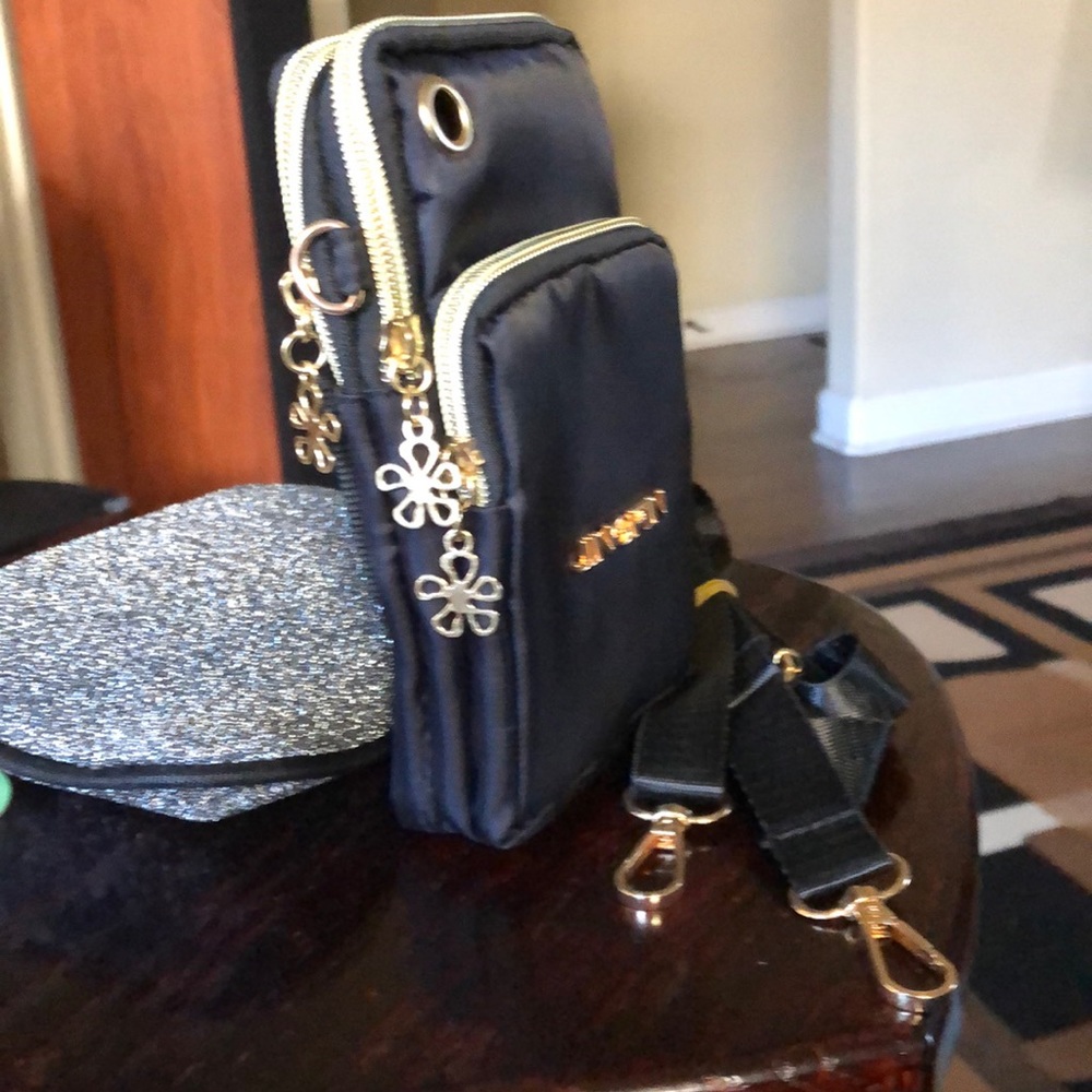 Cellphone Purse - Picture 2 of 3